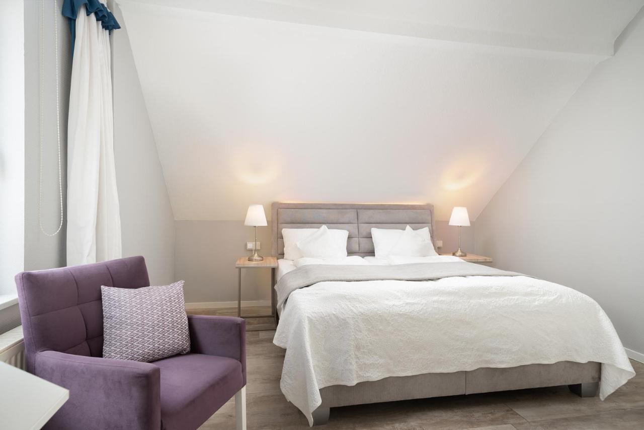 בורקום Hotel Haus Am Park מראה חיצוני תמונה